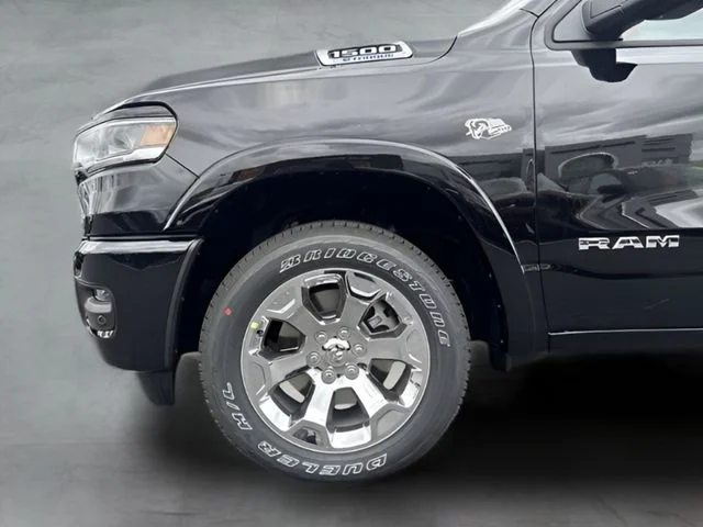 New 2026 Diamond Black Crystal Pearl-Coat Exterior Paint RAM Big Horn/Lone Star image 21