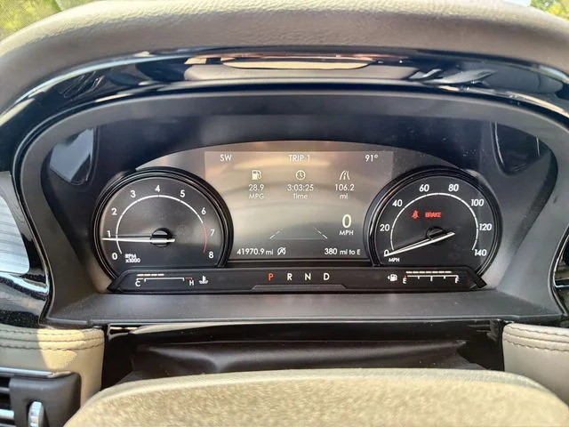 Used 2022 Blue Lincoln Standard image 15