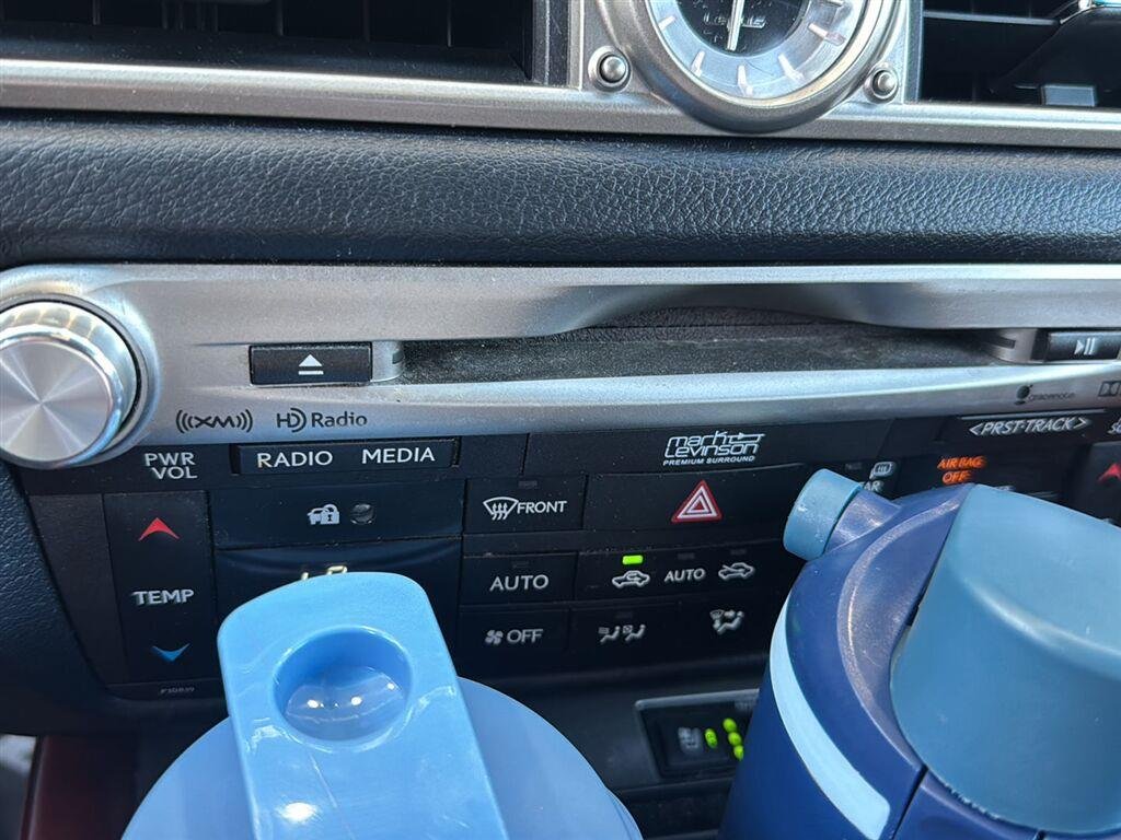 Used 2015 Ultra White Lexus Base image 8