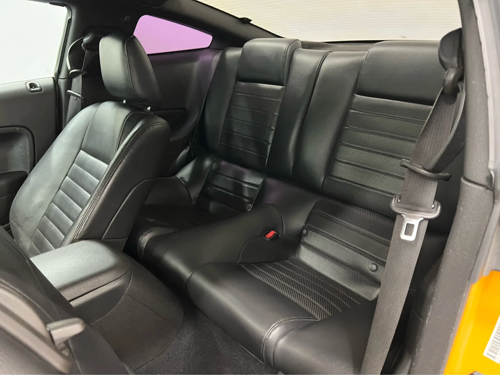 Used 2008 Grabber Orange Ford GT Premium image 21