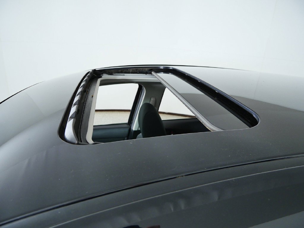 Used 2016 Black Mazda Touring image 18