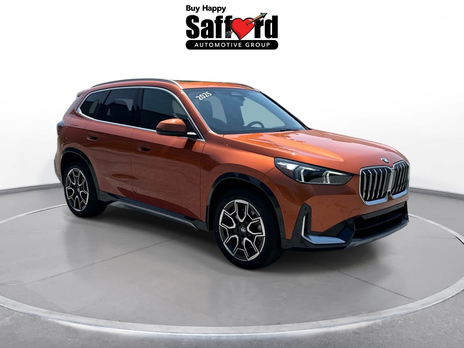 Used 2025 Utah Orange Metallic BMW xDrive28i image 19