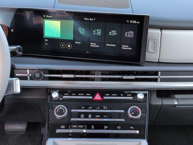 New 2027 Gray Hyundai SE FWD image 15