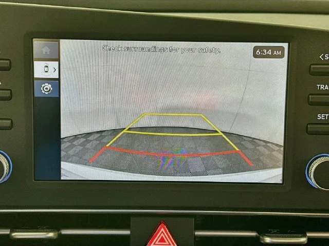 New 2026 White Hyundai SE image 16