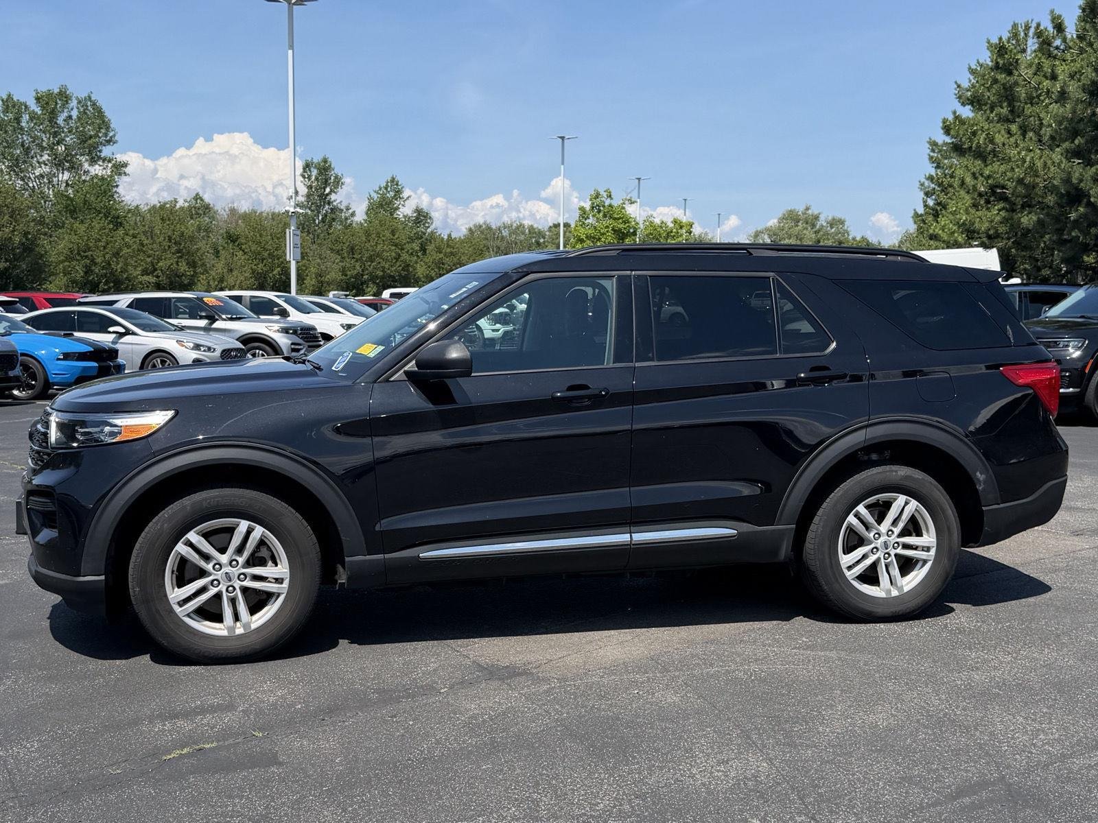 Used 2023 Agate Black Ford XLT image 5