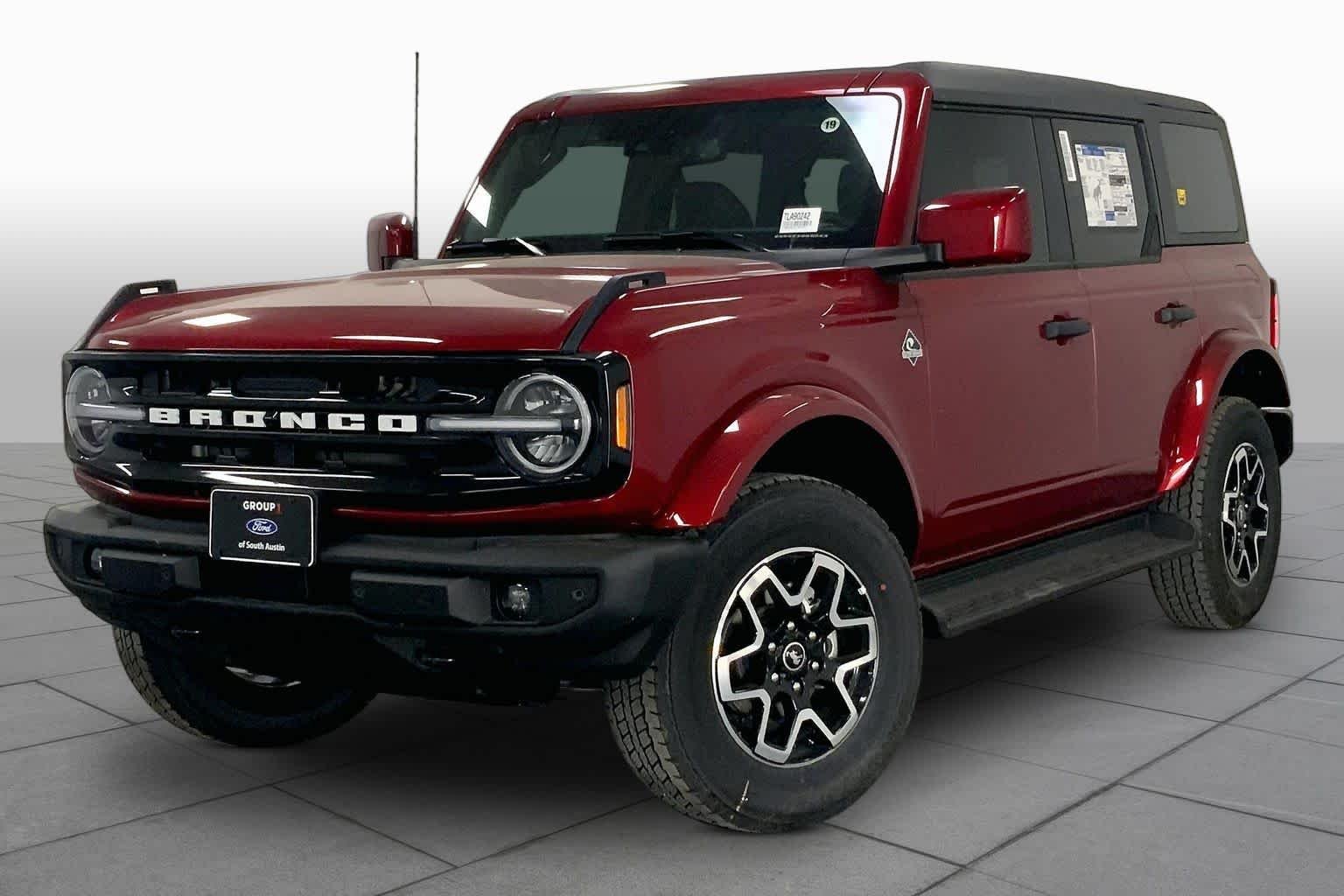 New 2026 Ruby Red Metallic Tinted Clearcoat Ford Outer Banks® image 22