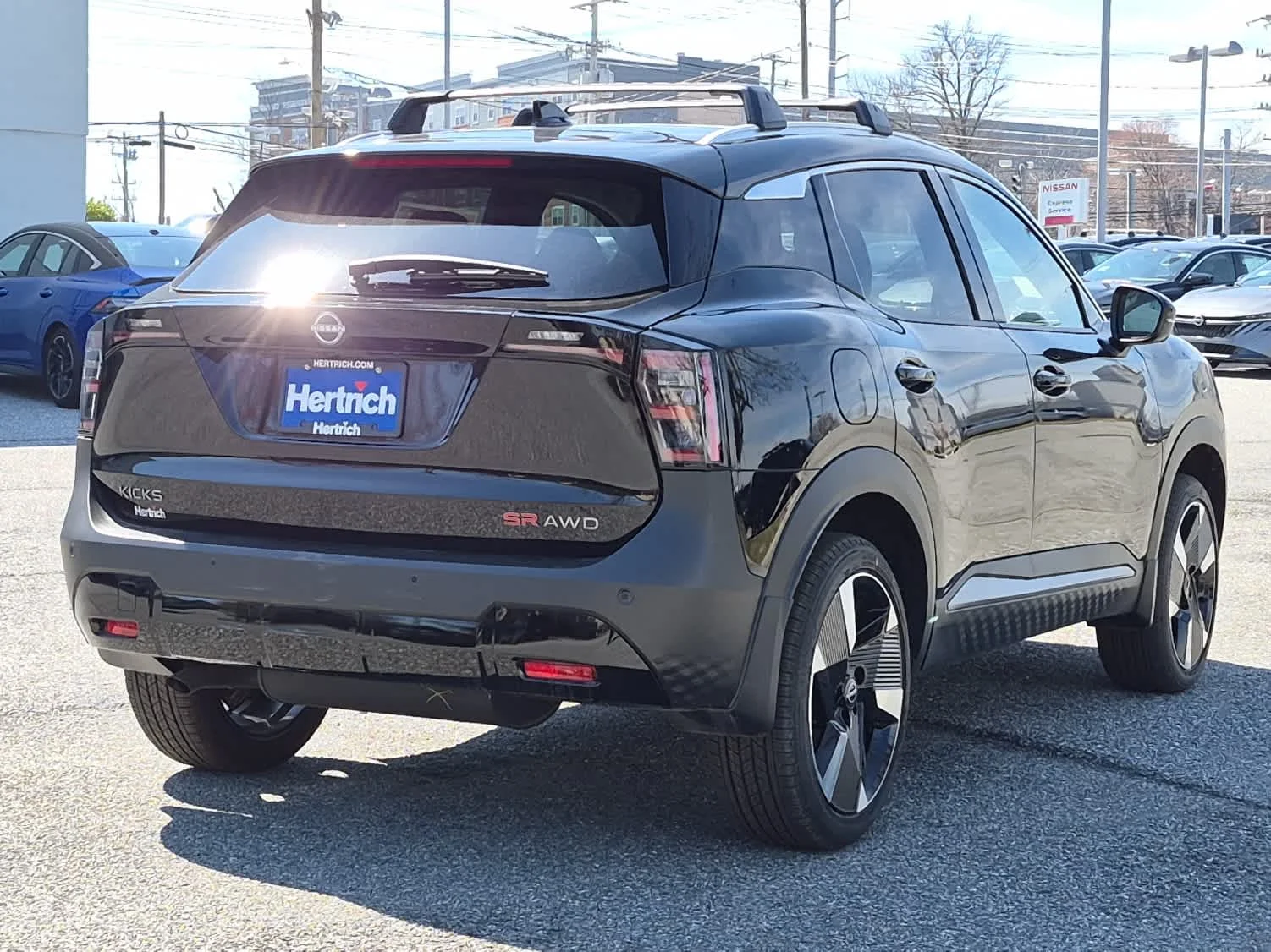 Used 2026 Super Black Nissan SR image 3