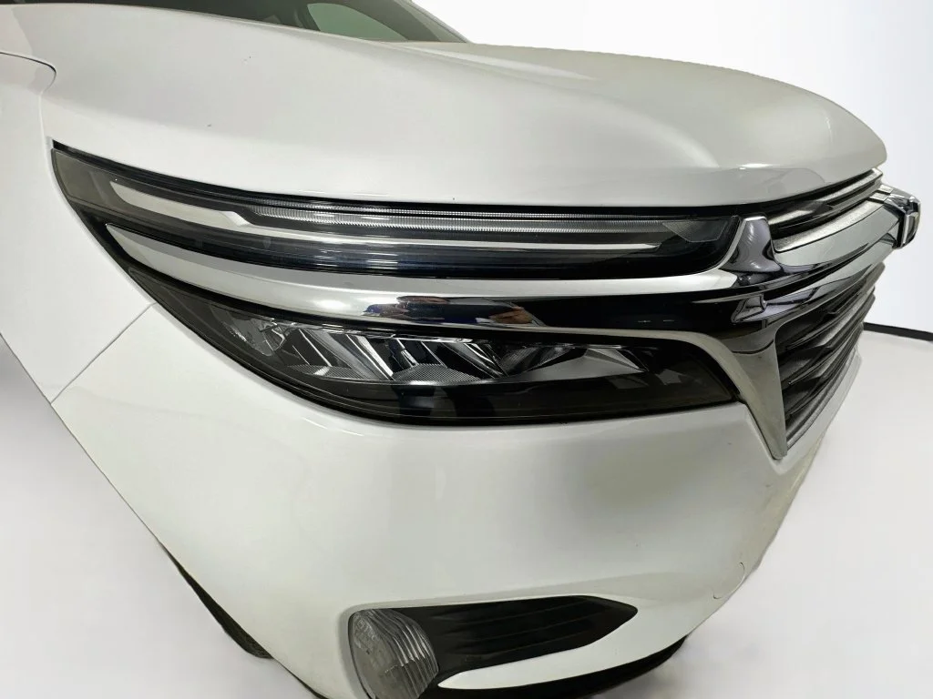 Used 2024 White Chevrolet LT image 37