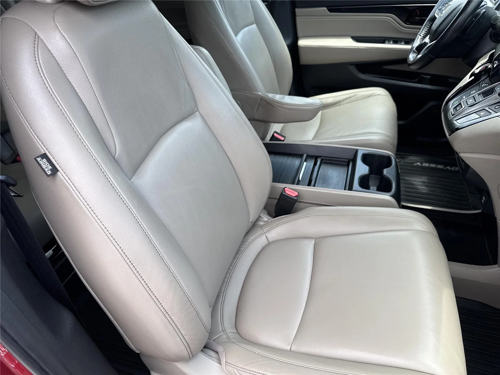Used 2024 Radiant Red Metallic II Honda Touring image 37