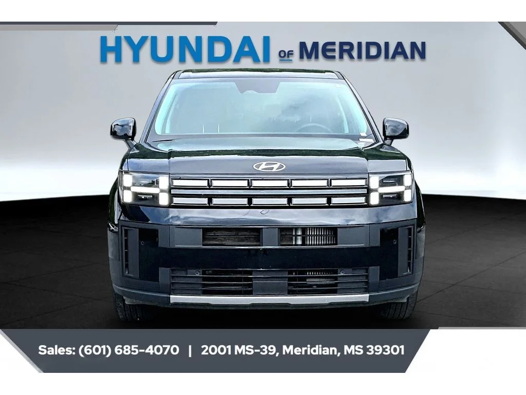Used 2025 PHANTOM BLACK Hyundai SE image 3