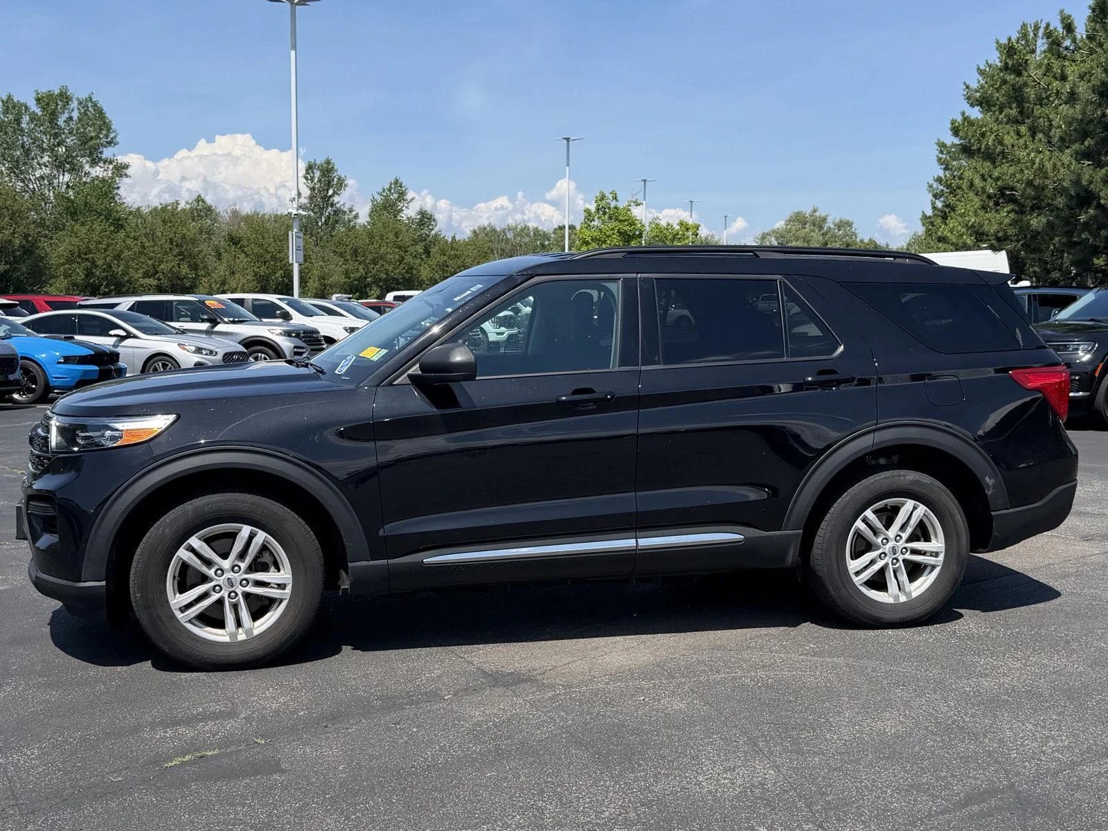 Used 2023 Agate Black Ford XLT image 5