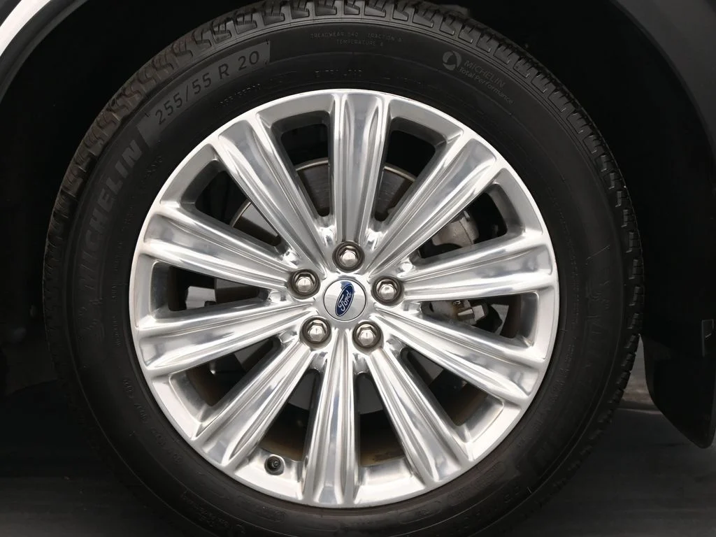 Certified Used 2020 White Ford Limited image 22