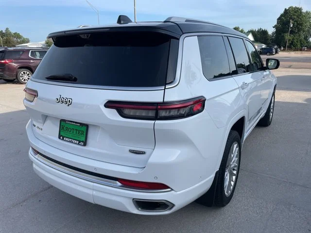 2021 Jeep Grand Cherokee L Summit - Photo 3