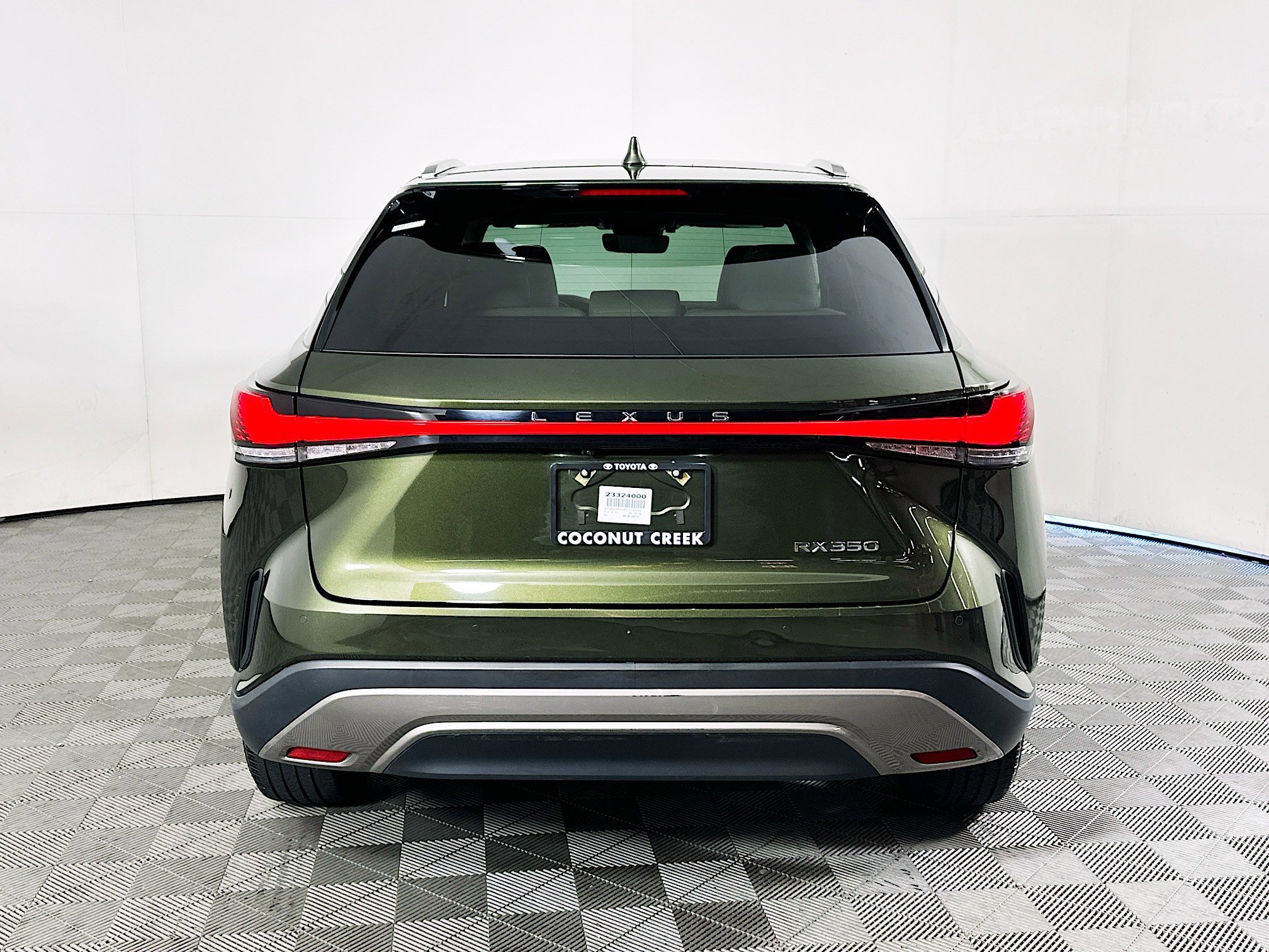 2023 Lexus RX thumbnail 6