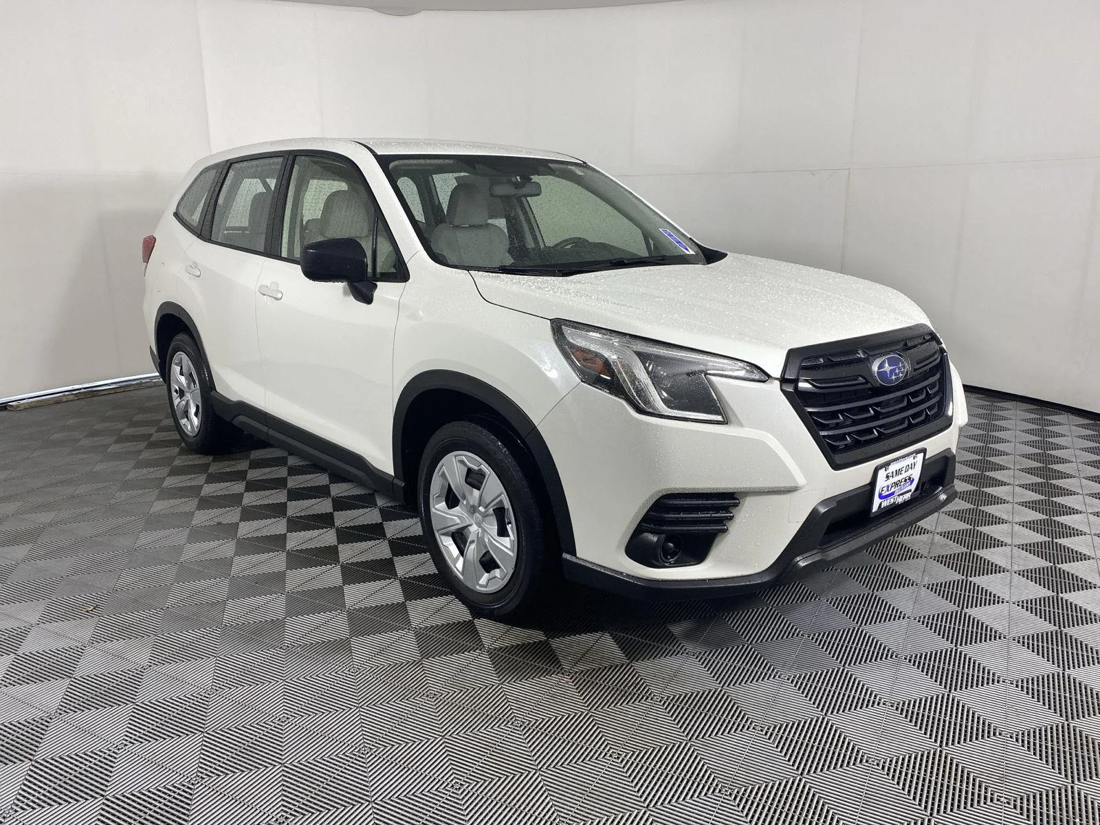 Used 2023 Crystal White Pearl Subaru Base image 10