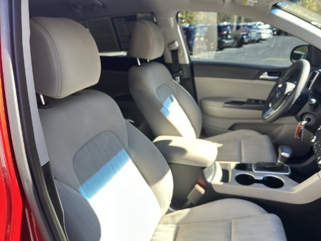 Used 2020 Red Kia LX image 35