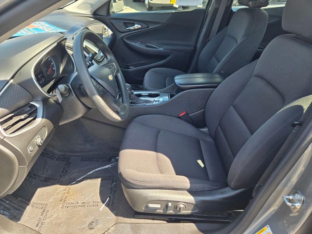 Used 2024 Gray Chevrolet LT image 11