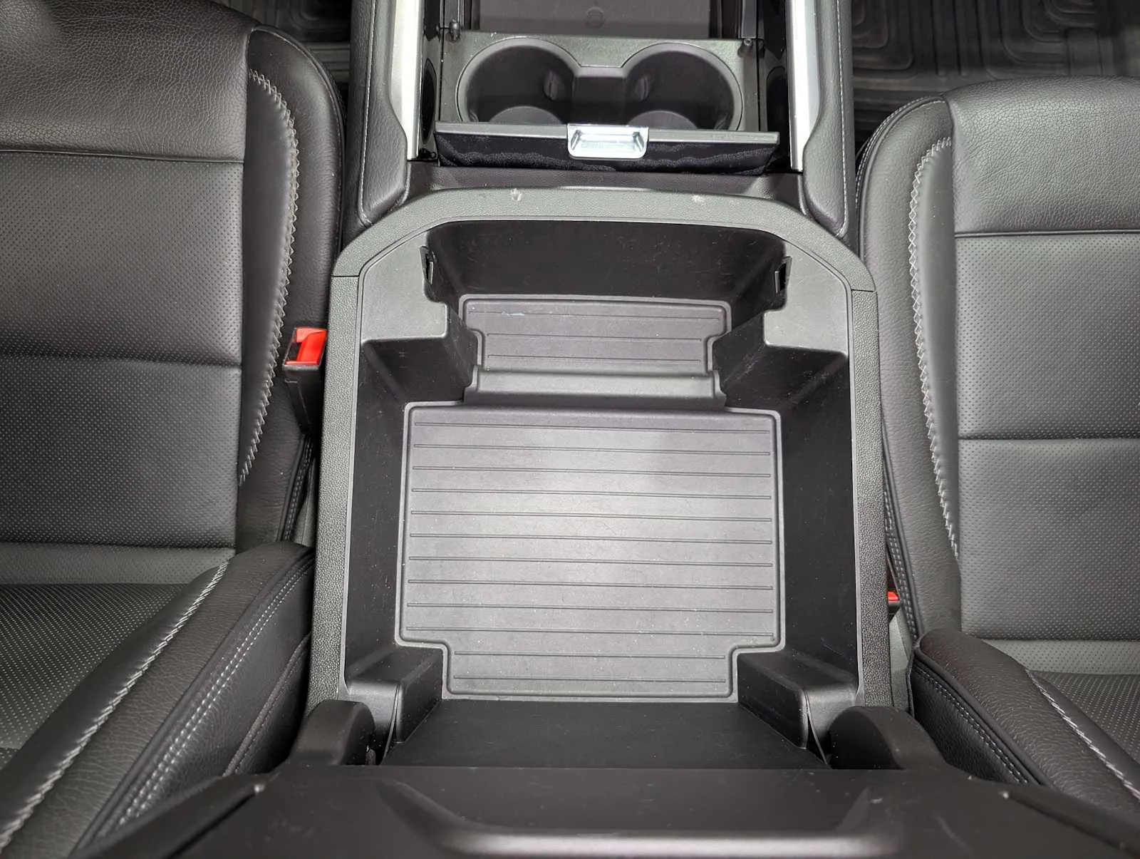 Used 2023 ONYX BLACK GMC Denali image 15