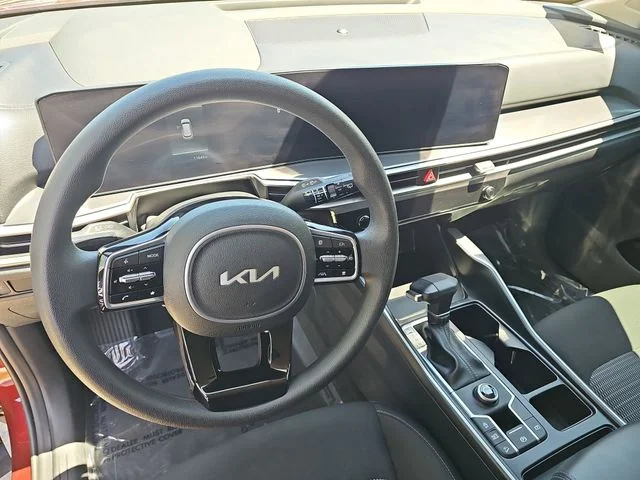 Used 2025 Red Kia LX image 16