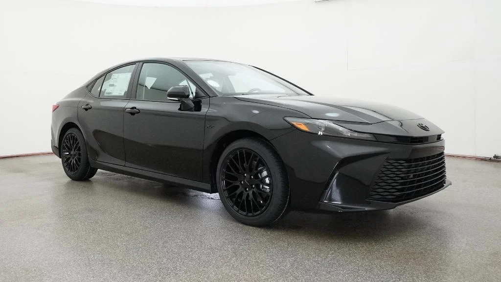 New 2026 Midnight Black Metallic Toyota LE image 18
