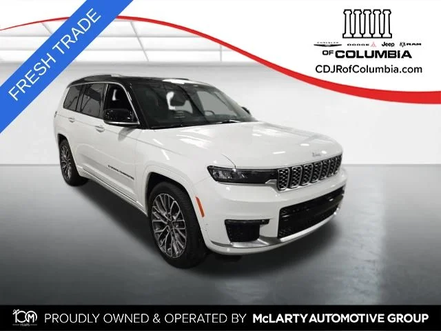 Used 2021 White Jeep Summit image 1