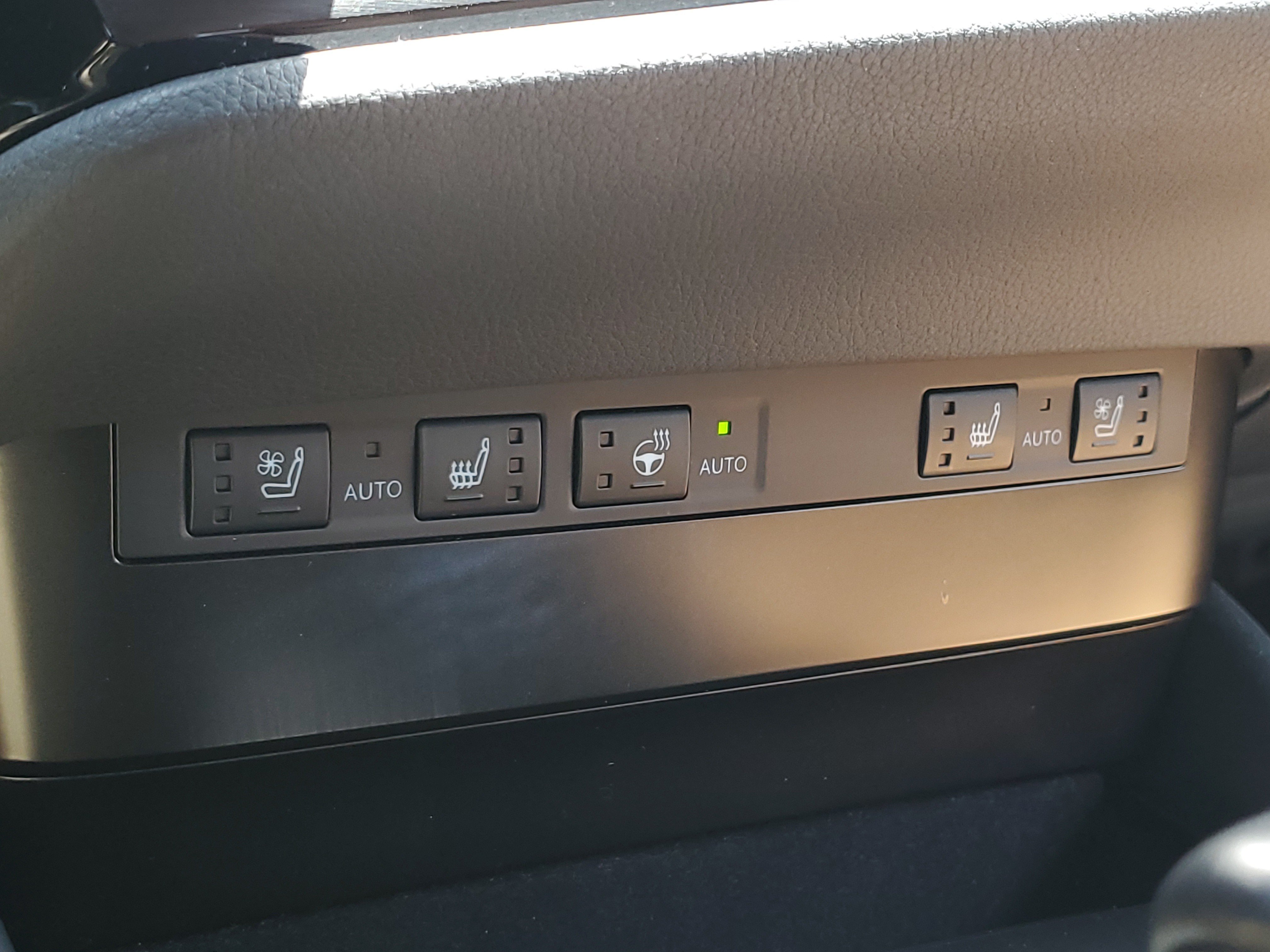 Certified Used 2024 CLOUDBURST GRAY Lexus ES 350 image 30