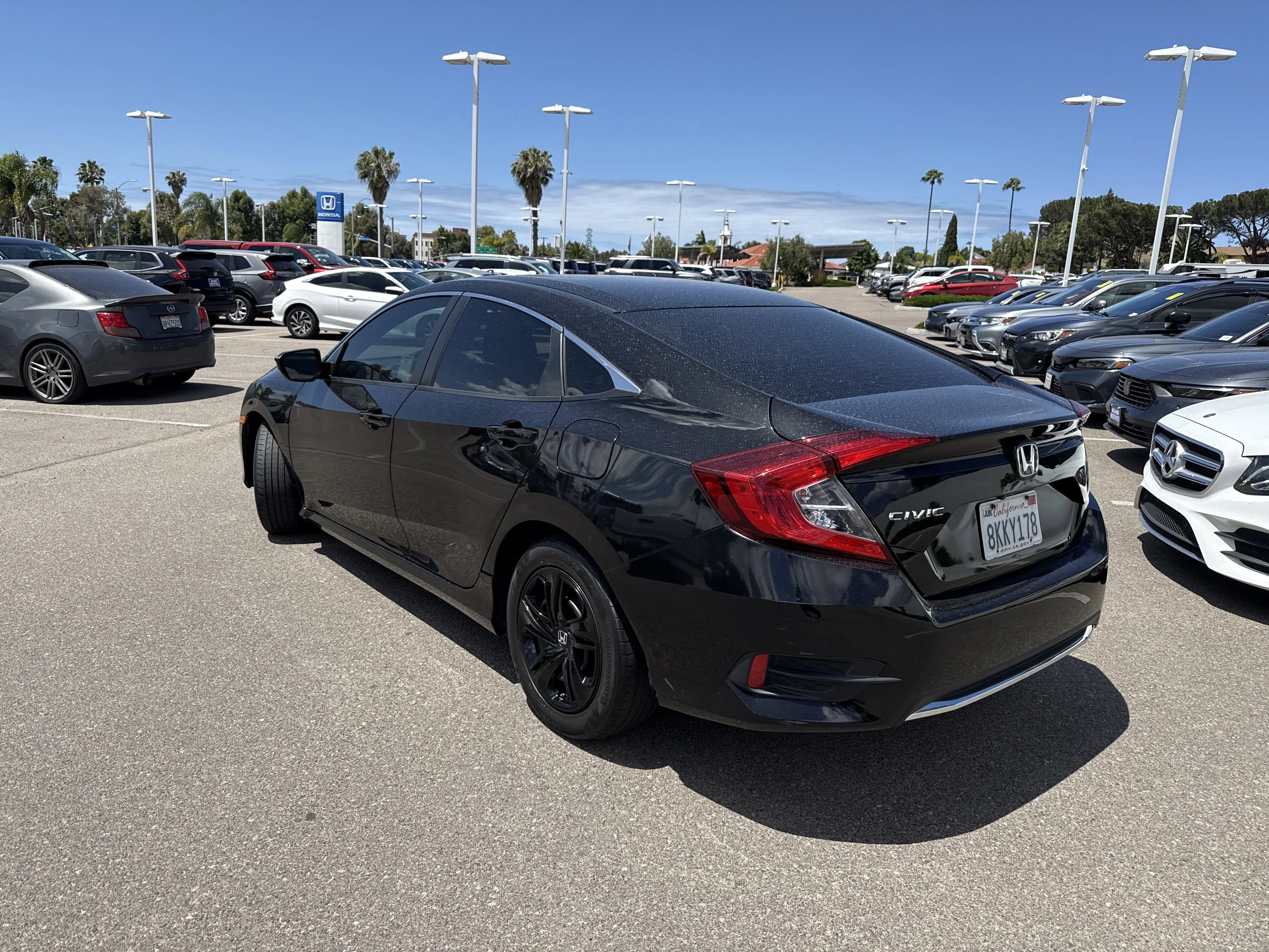 Certified Used 2019  Honda LX image 4