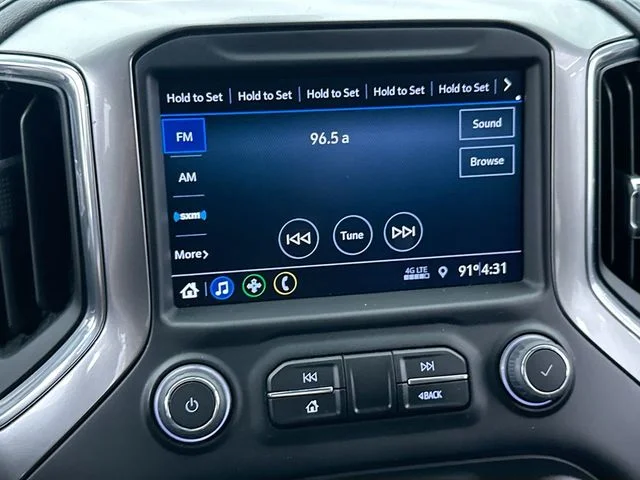 Used 2022 Red Chevrolet RST image 31
