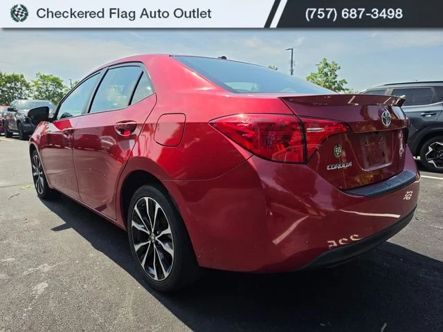 Used 2019 Barcelona Red Metallic Toyota XSE image 4