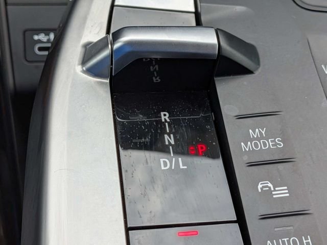 Used 2023 Blue BMW xDrive28i image 23