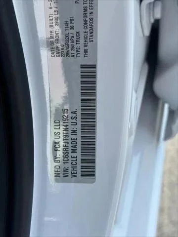 New 2026 Bright White Clear-Coat Exterior Paint RAM LARAMIE image 21