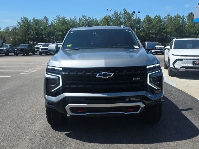Used 2025 Gray Chevrolet Z71 image 8