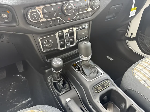 New 2026 White Jeep 85th Anniversary Edition image 17