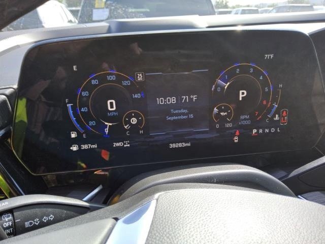 Used 2025 Black Chevrolet Premier image 18