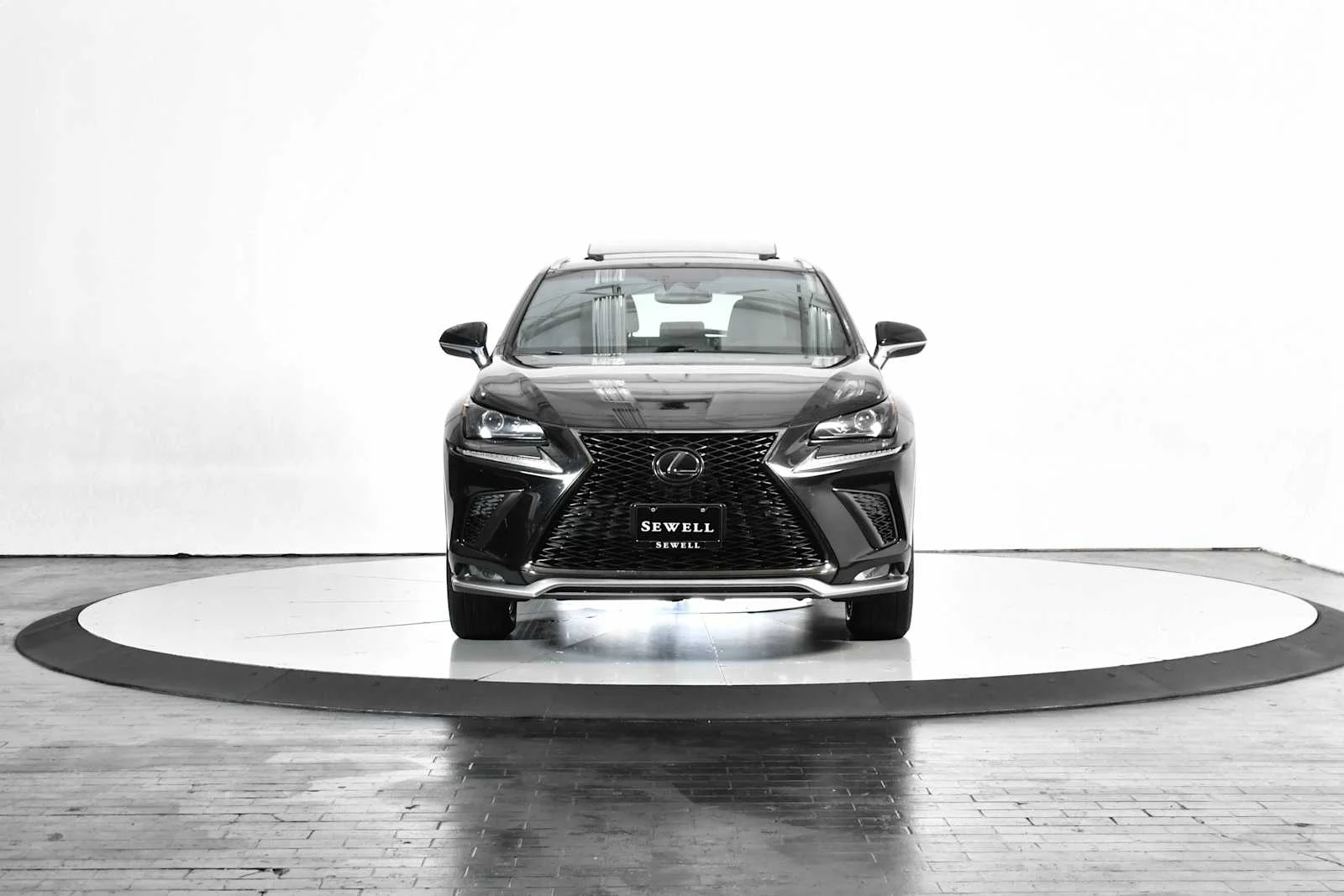 Used 2019 Obsidian Lexus F SPORT image 8