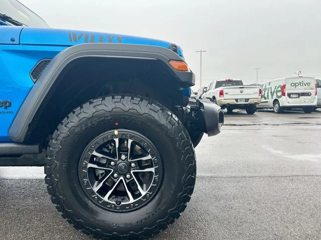 New 2026 Hydro Blue Pearl-Coat Exterior Paint Jeep Willys image 12