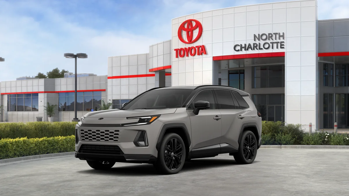 New 2026 Meteor Shower with Midnight Black Metallic roof Toyota XSE image 23