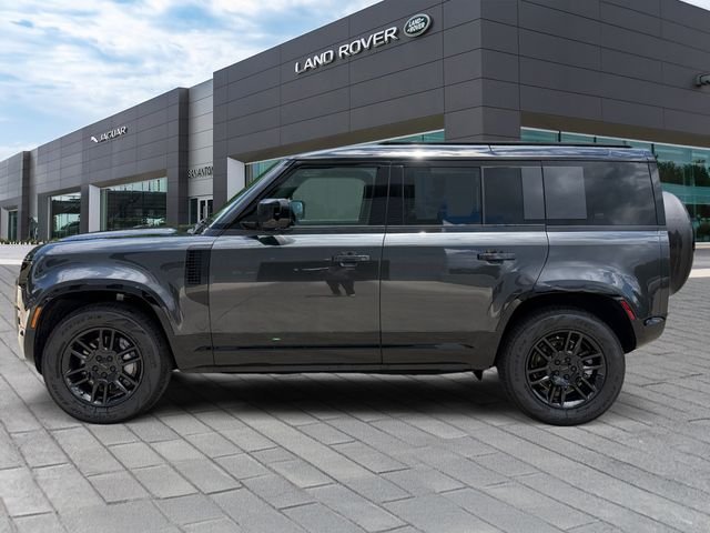 New 2026 Carpathian Grey Land Rover X-Dynamic SE image 2