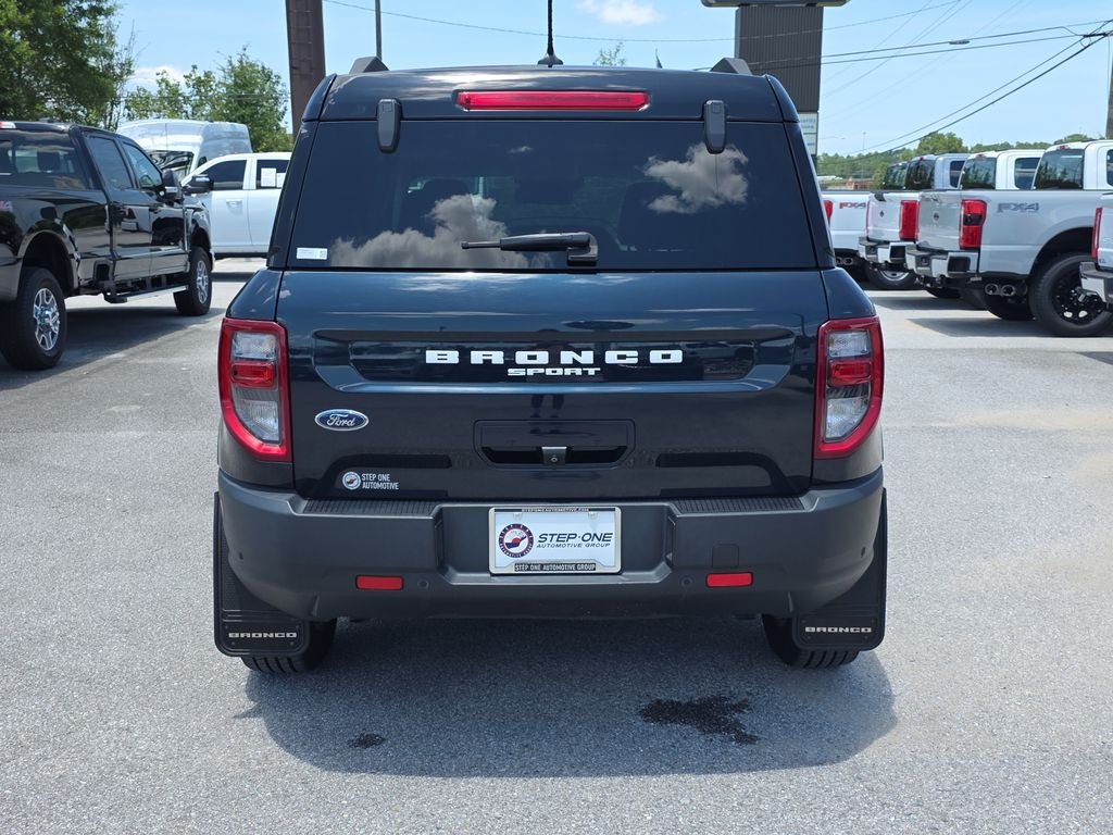 Used 2021 Blue Ford Badlands image 6
