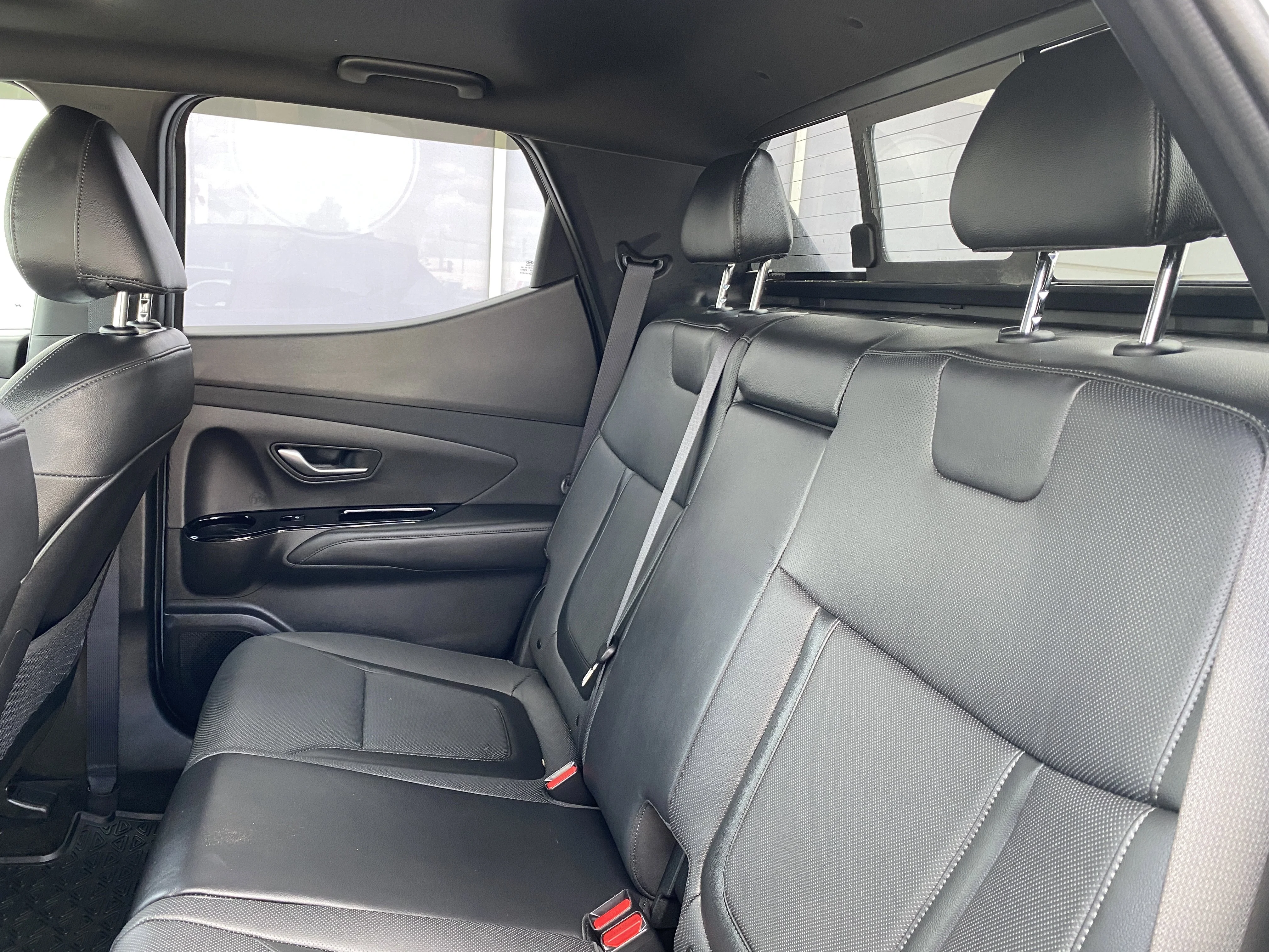 Used 2022 Gray Hyundai Preferred AWD w/Trend Pkg * RADAR CRUISE * SUNROOF * LEATHER * image 18