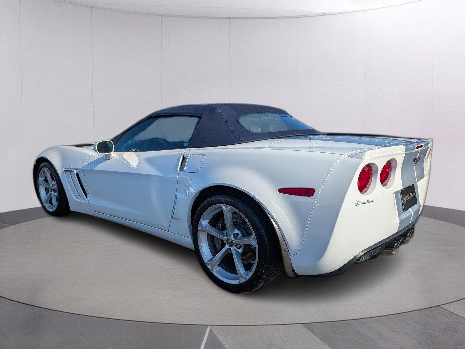 Used 2013 ARCTIC WHITE Chevrolet Grand Sport 4LT image 5