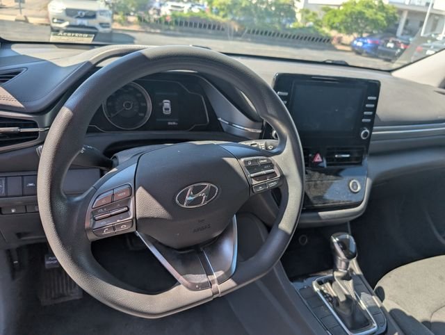 Used 2020 Black Noir Pearl Hyundai Blue image 15