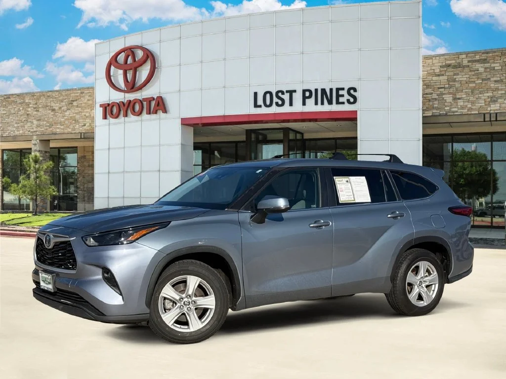 2023 Toyota Highlander LE