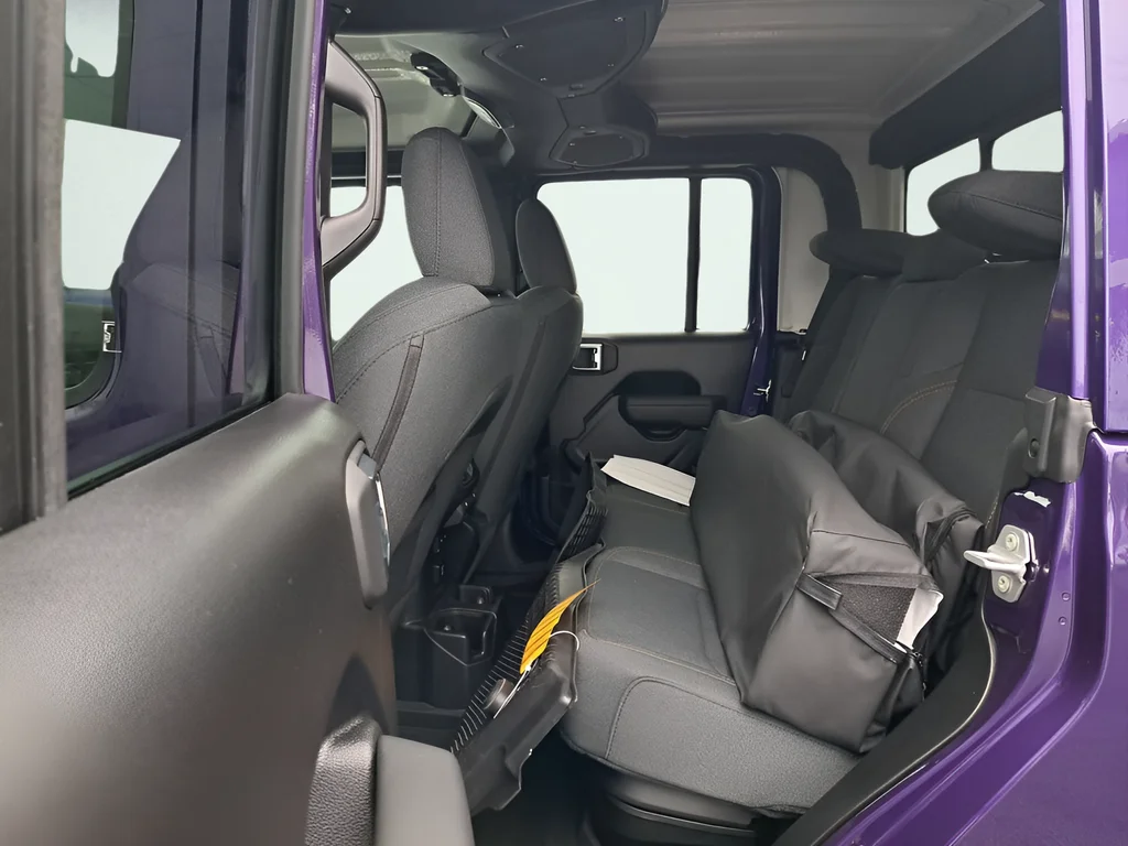 New 2026 Reign Exterior Paint Jeep Sport S image 12