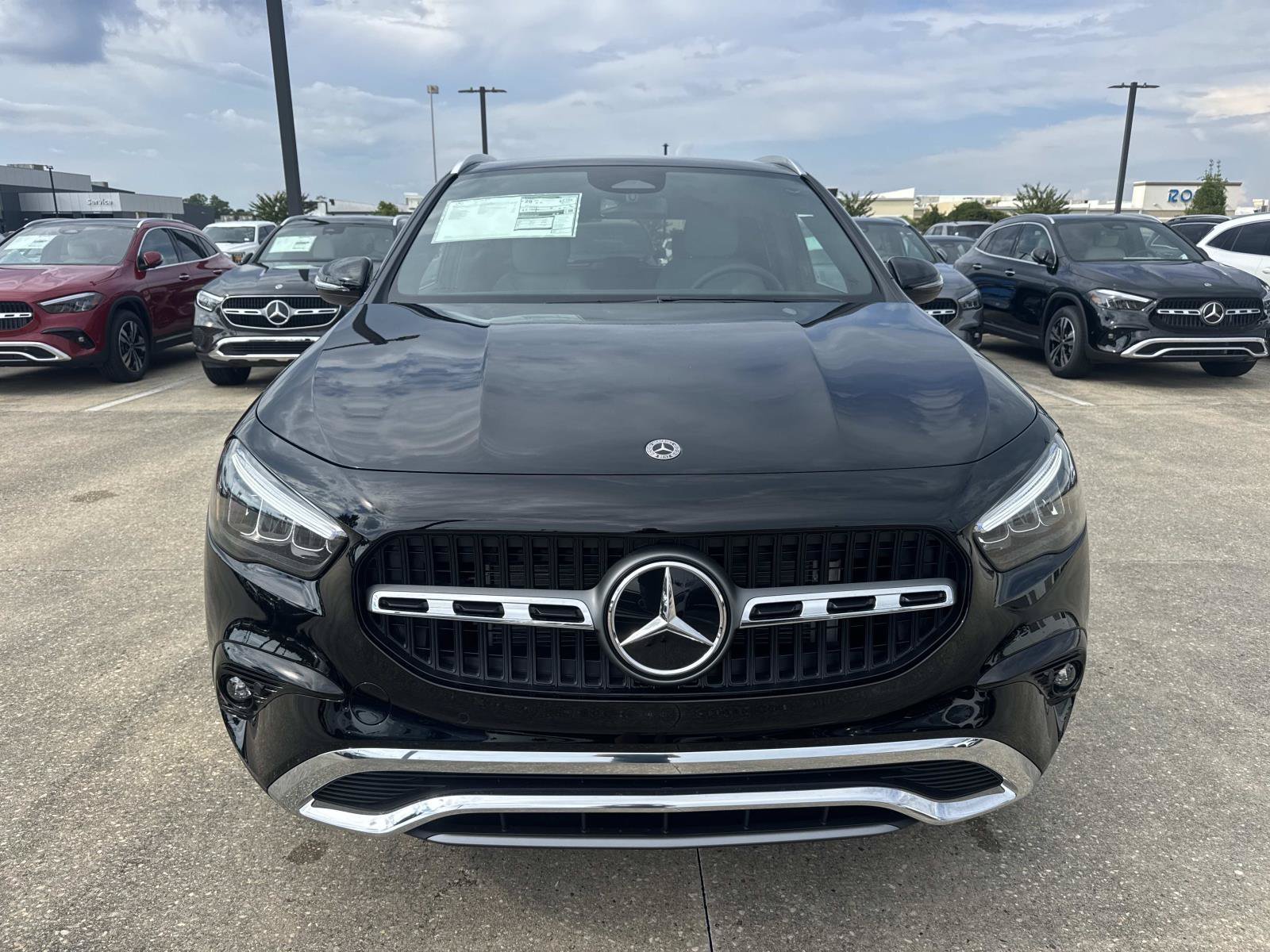 New 2026 Black Mercedes-Benz GLA 250 image 2
