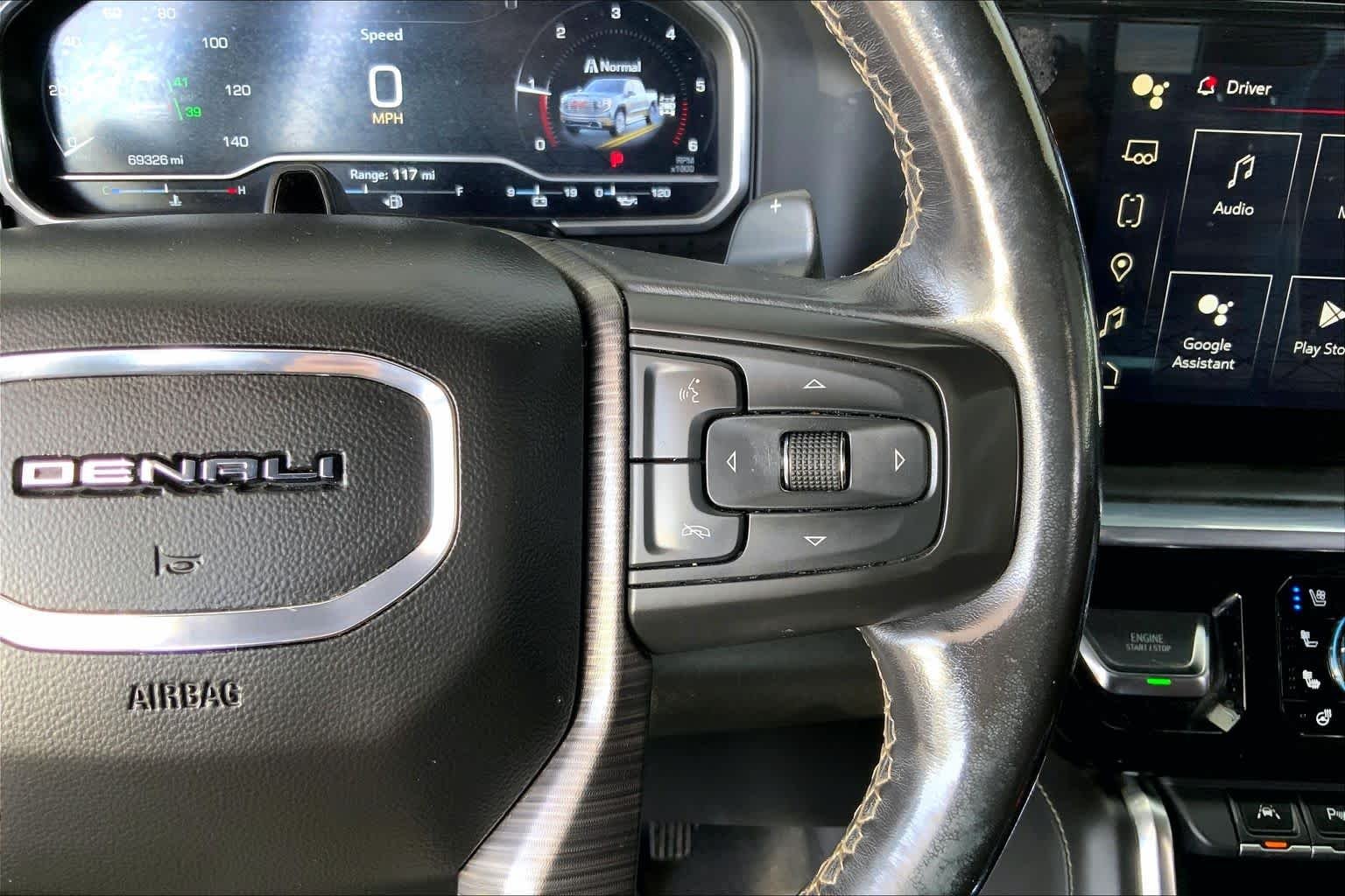 Used 2022 Onyx Black GMC Denali Ultimate image 23