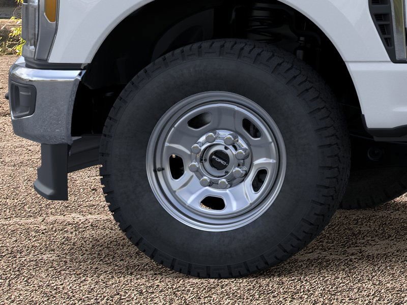 New 2026 Oxford White Ford F-350® XL image 19