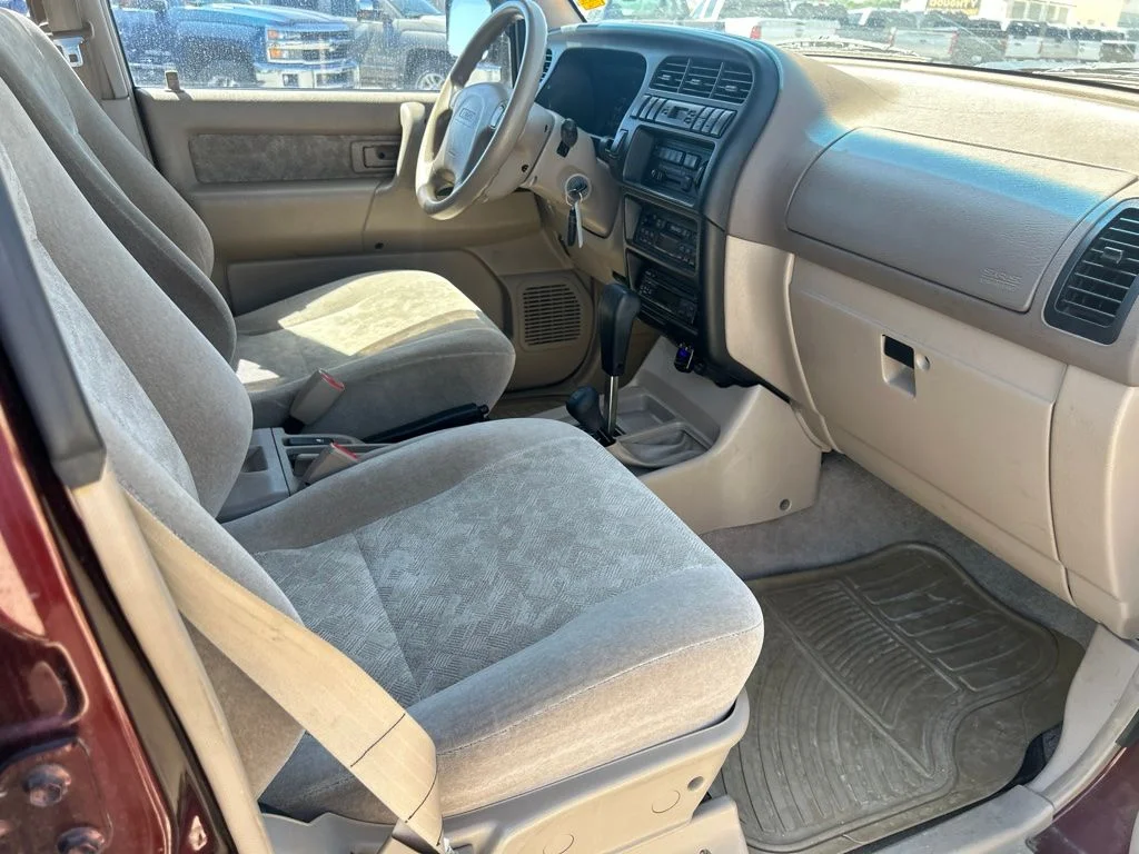 Used 2000 Foxfire Red Mica Isuzu S image 12
