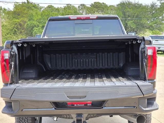 2026 GMC Sierra 3500HD Denali Ultimate - Photo 11