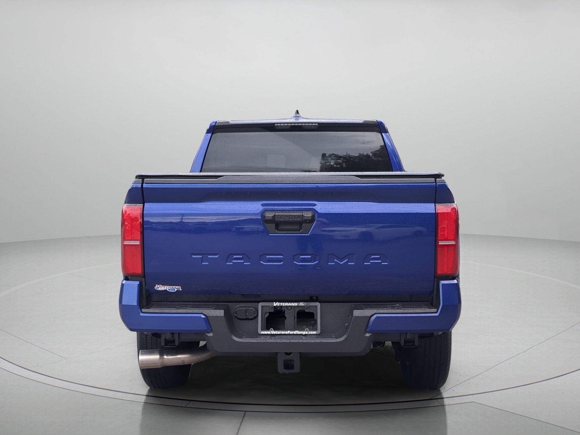 Used 2025 Blue Crush Metallic Toyota SR5 Crew Cab Pickup image 40